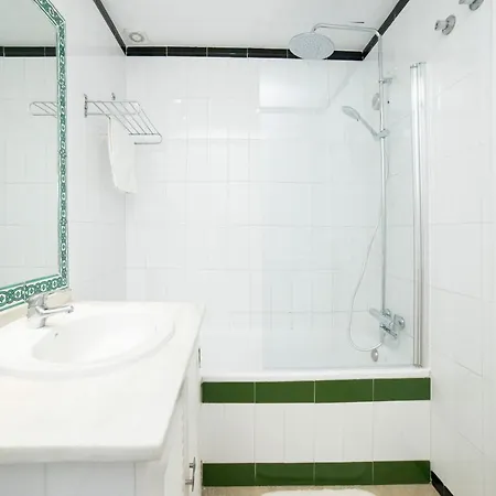 Alohamundi Lumbreras Ii Apartment Sevilla
