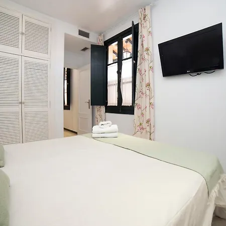 Alohamundi Lumbreras Ii Apartment Sevilla